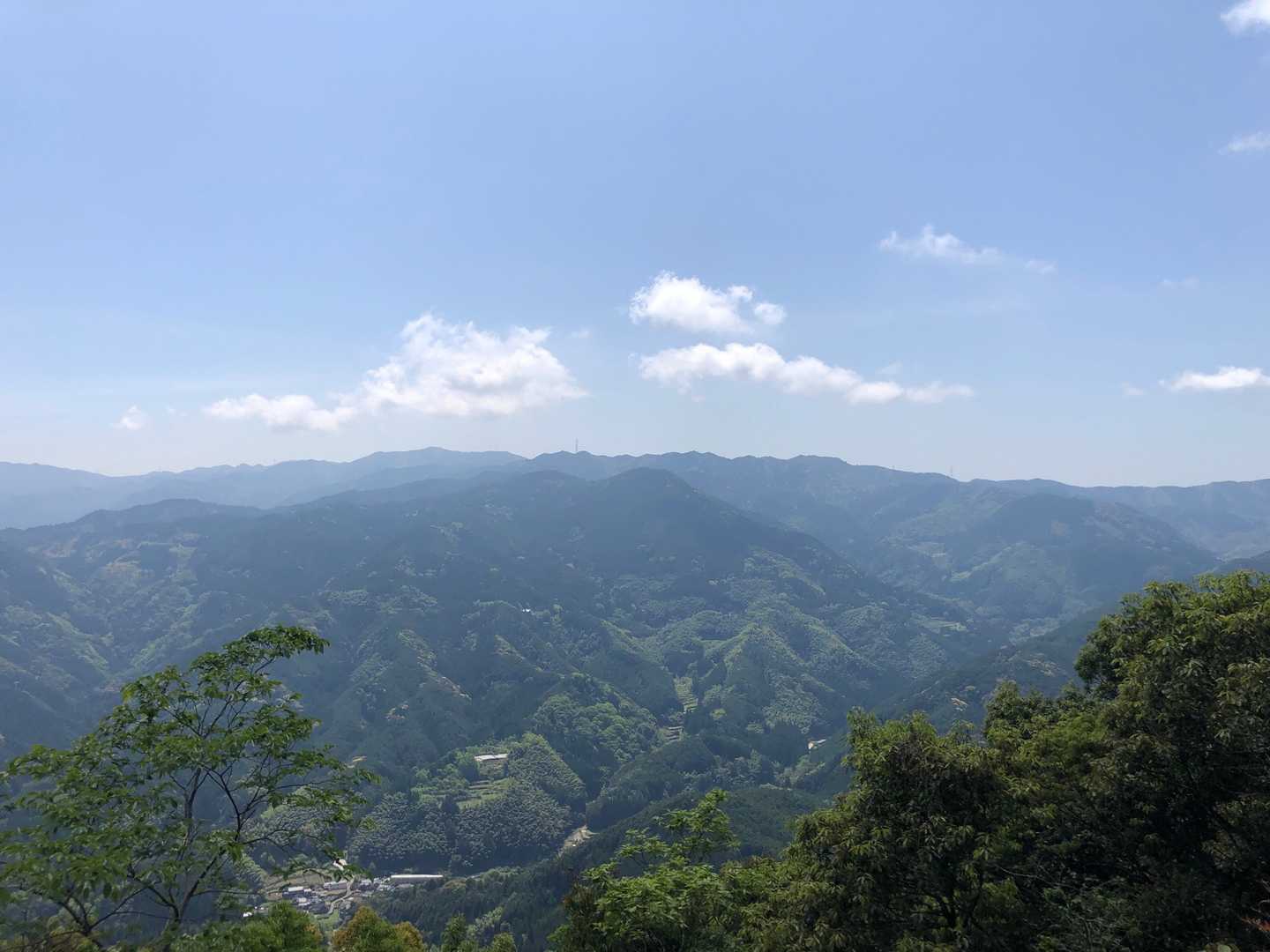 ピークのちょっと先に絶景ポイント🤗