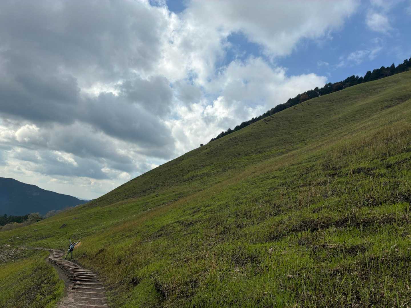 さあ、ぼちぼち下山するとしよ

青空が戻ってきた🩵