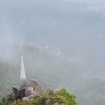 大黒岩到着
雨のため…
ぼっっっへぇ〜🥴は諦め
Gさんいるかなぁ？