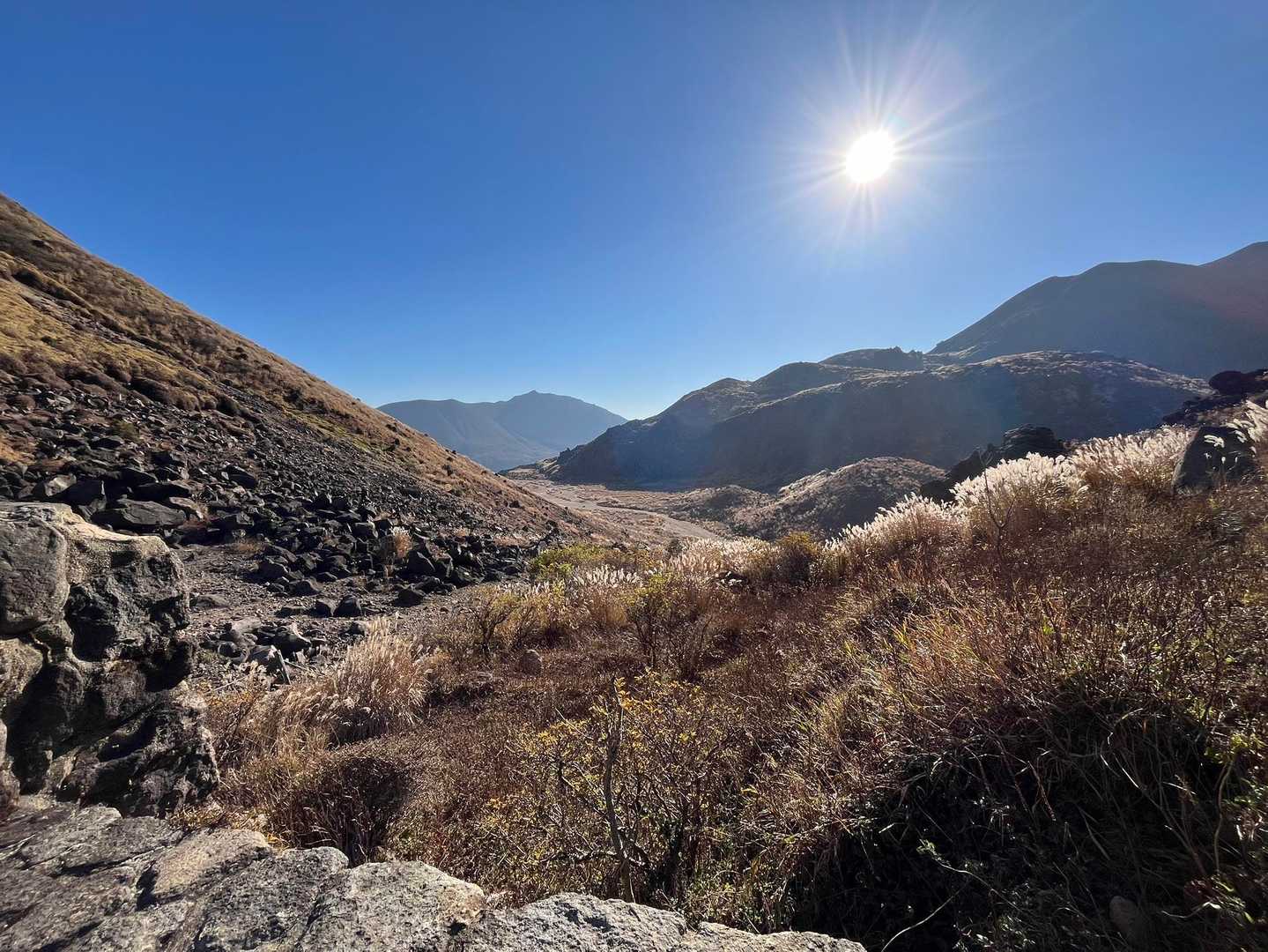 諏蛾守越-指山自然観察路入口-くじゅう登山口バス停-くじゅ 縦走コースの写真