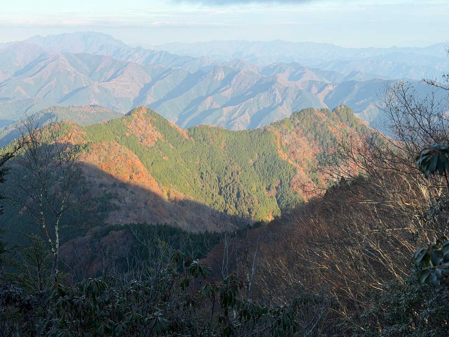 三峰ビジターセンター-妙法ヶ岳-地蔵峠-霧藻ヶ峰 周回コースの写真
