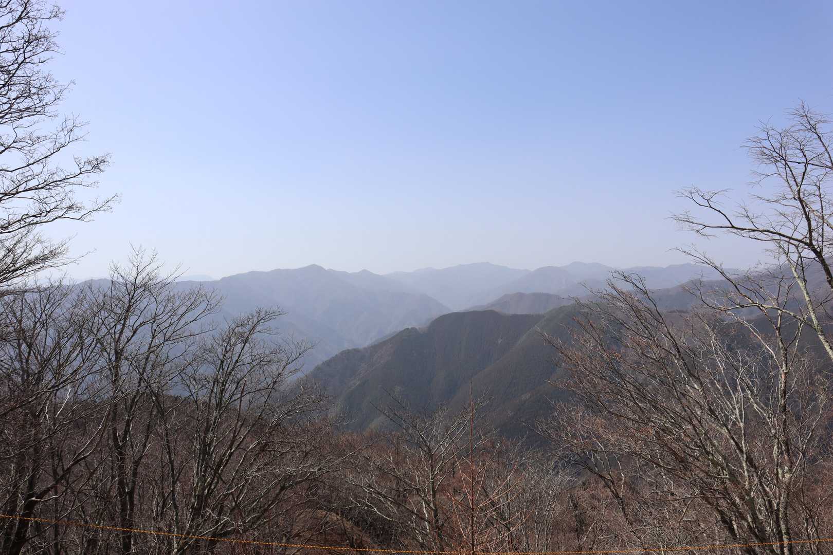 奥多摩駅〜鳩ノ巣駅｜本仁田山・鋸尾根・川苔山縦走コースの写真