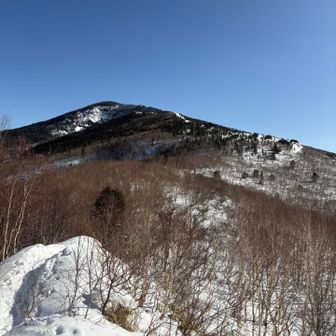 四阿山。なだらか〜