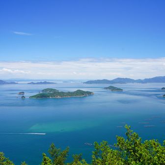 180度海🌊ｷﾚｲｷﾚｲｷﾚｲ
登山したくて来たけどこんないい景色みられるとは、、！