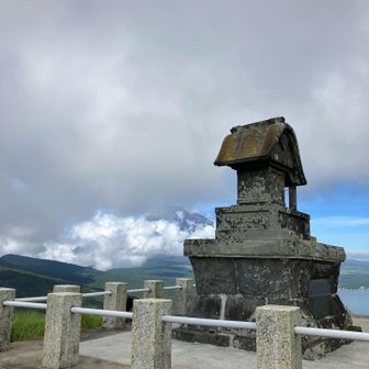 🗻には☁️が、、この