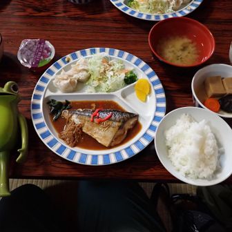針ノ木小屋で贅沢にディナーいただきました！美味しかったぁ
