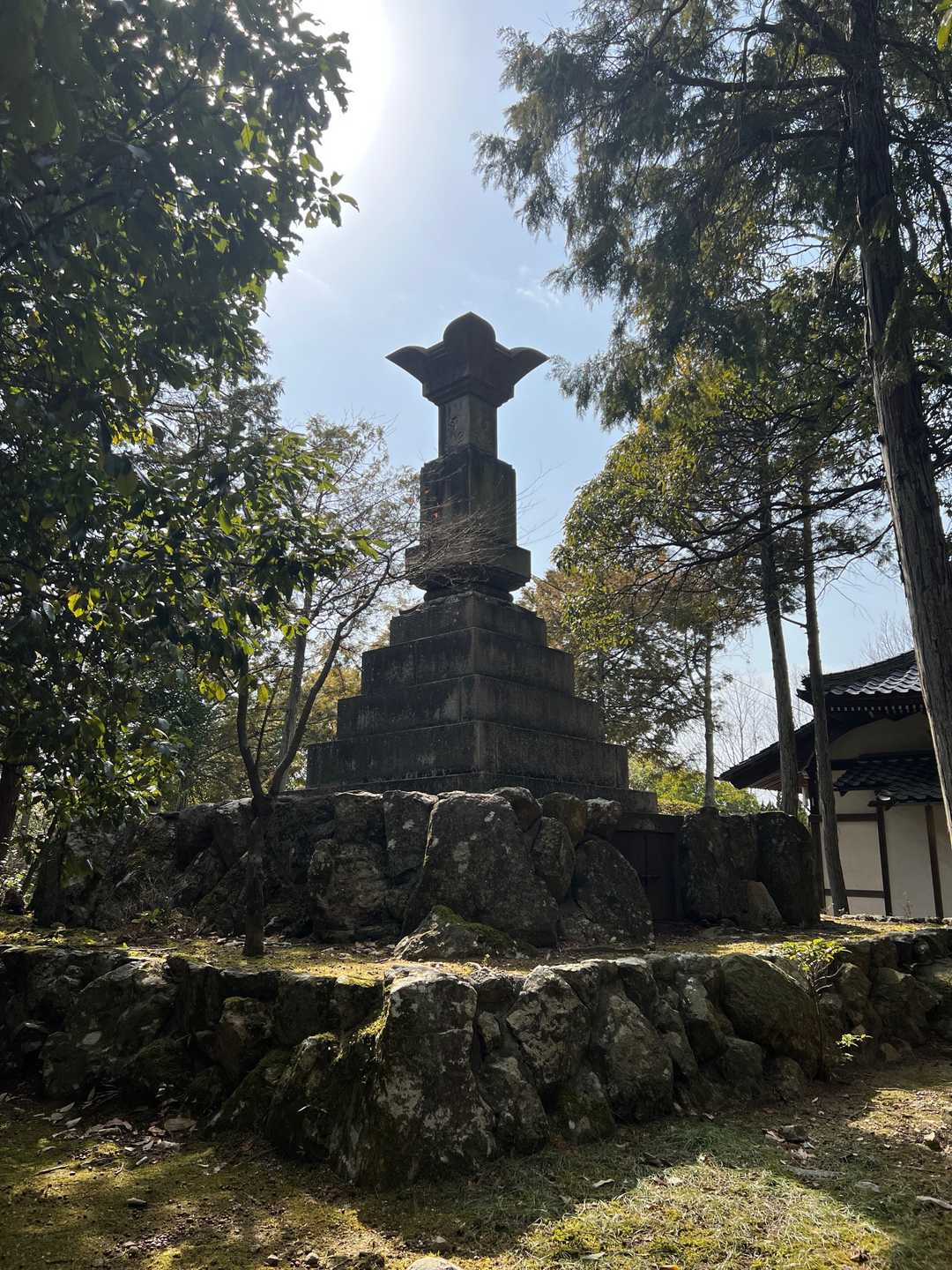 朝日山⛰到着〜✨
（山頂🔝標識ありませーん🙅‍♀️）
