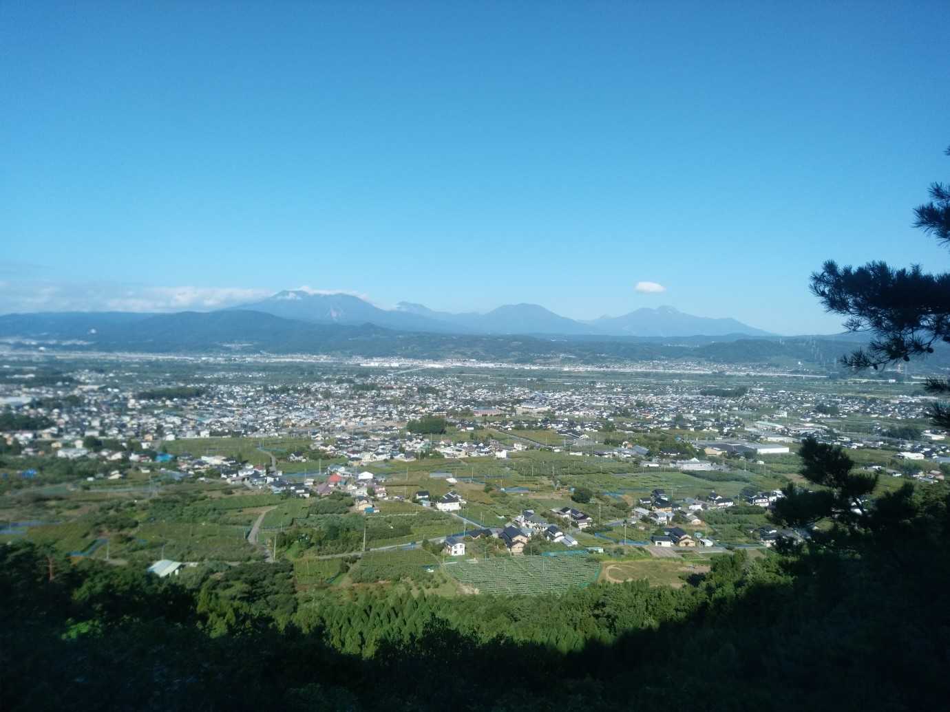 雁田山登山道入口-雁田山-雁田山公園ハイキングコース入口 周回コースの写真