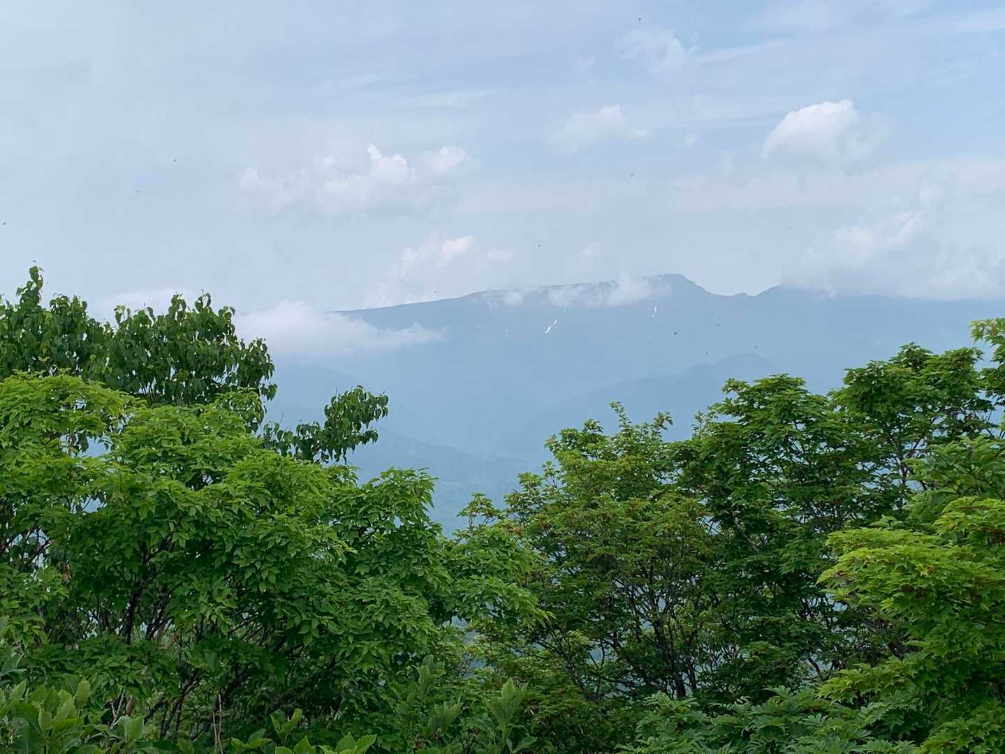 苗場山