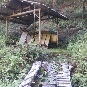 作業後（小屋向かいの橋）