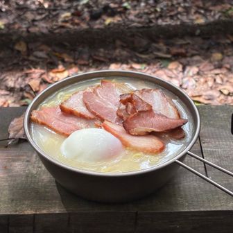 静かな場所を探して
スガキヤラーメン
作りました
