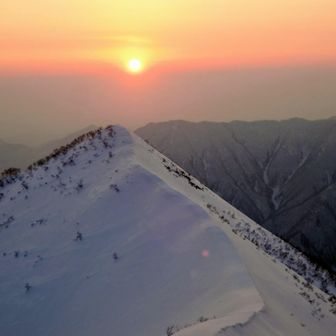 人生で1番素敵なご来光を眺めることができました👏