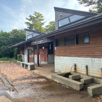 トイレ脇に洗い場