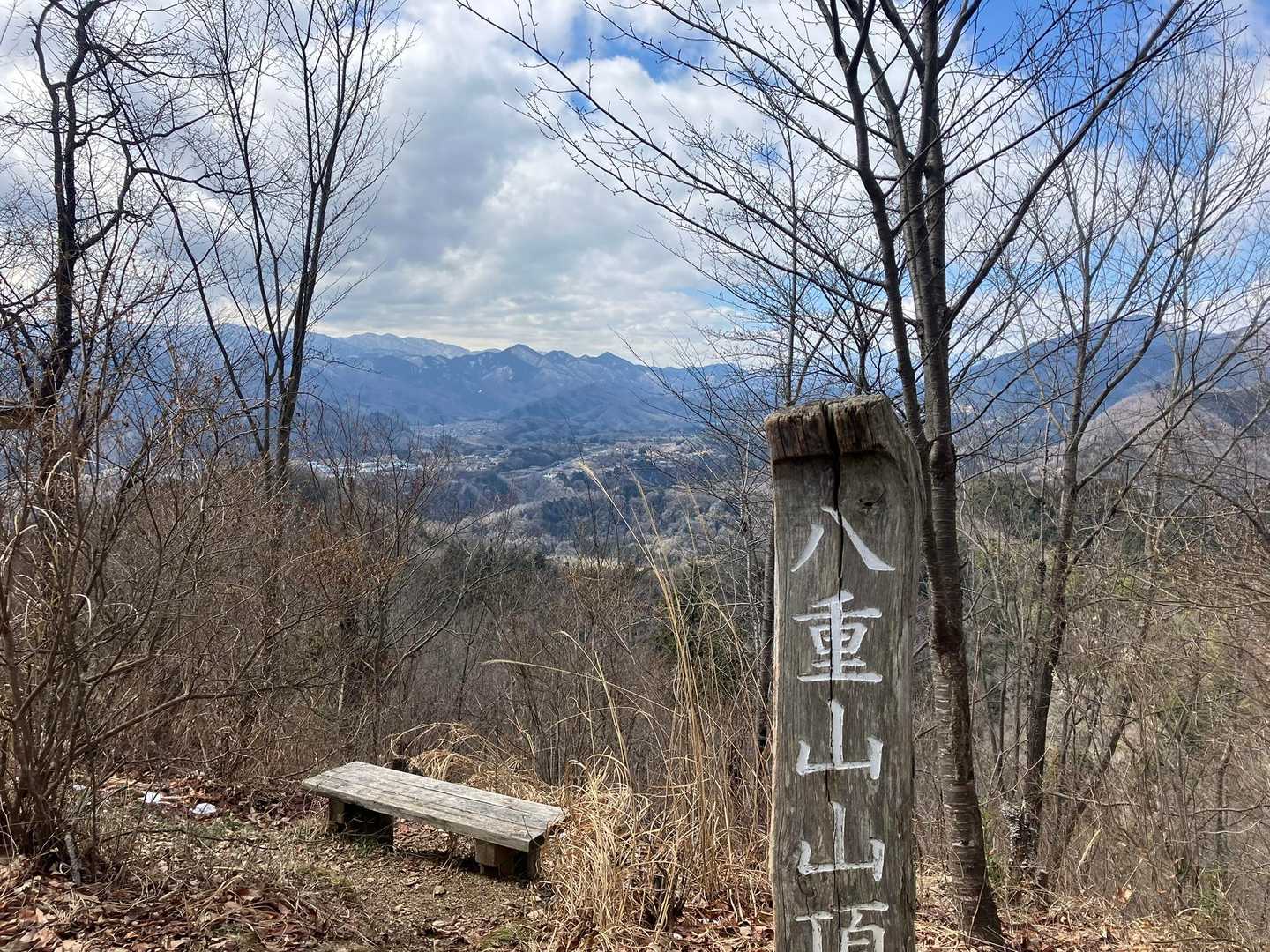 八重山山頂。富士山は見えず…