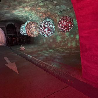 トンネル内ライトアップ