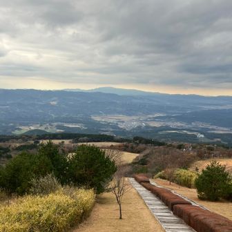 栗野岳下展望台からの日本一枕木階段