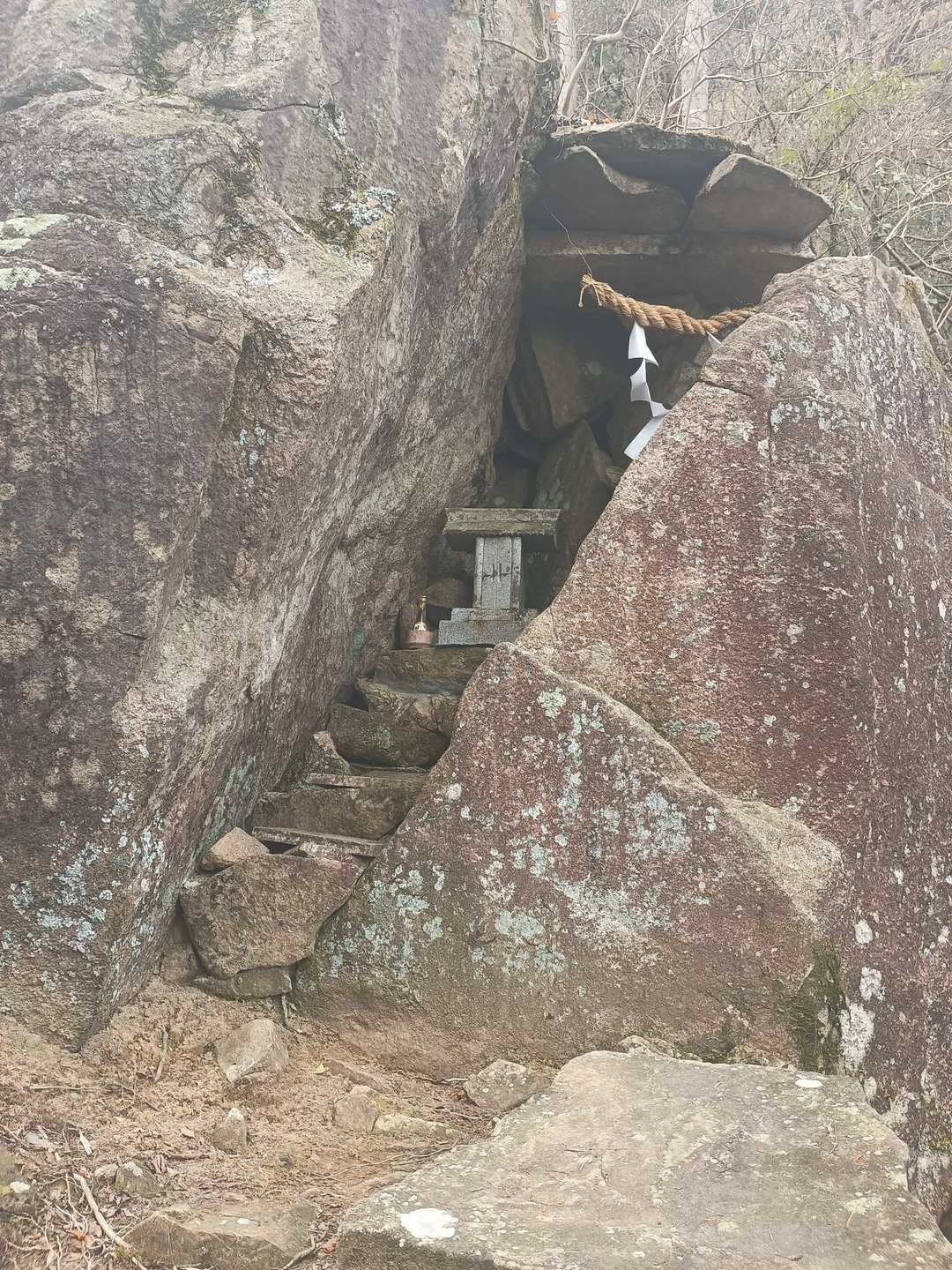 祠発見