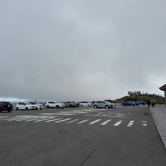 八幡平頂上レストハウス駐車場
