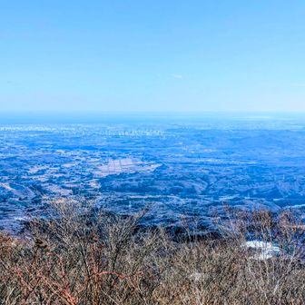 仙台市街地方向　
遥かに太平洋　