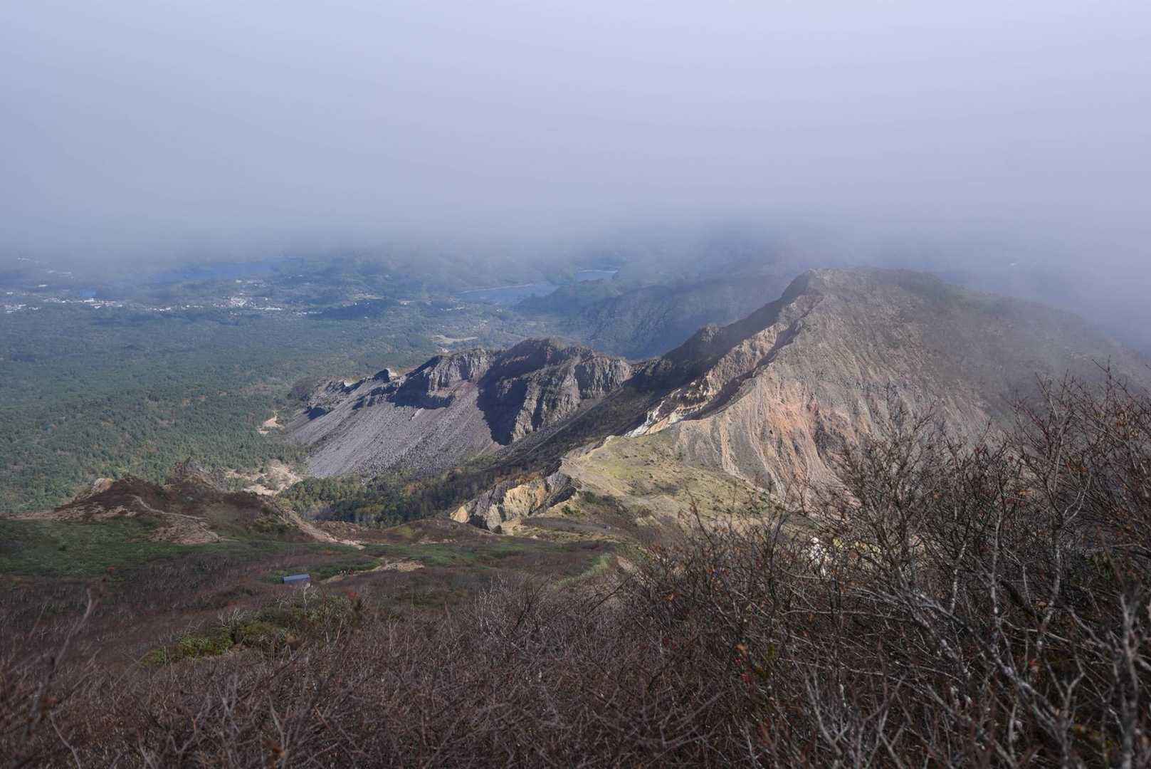 猪苗代登山口-赤埴山-磐梯山-裏磐梯スキー場登山口-裏磐梯 縦走コースの写真