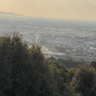 R23バイパスの車がジオラマのようでいつまでも見てれるね