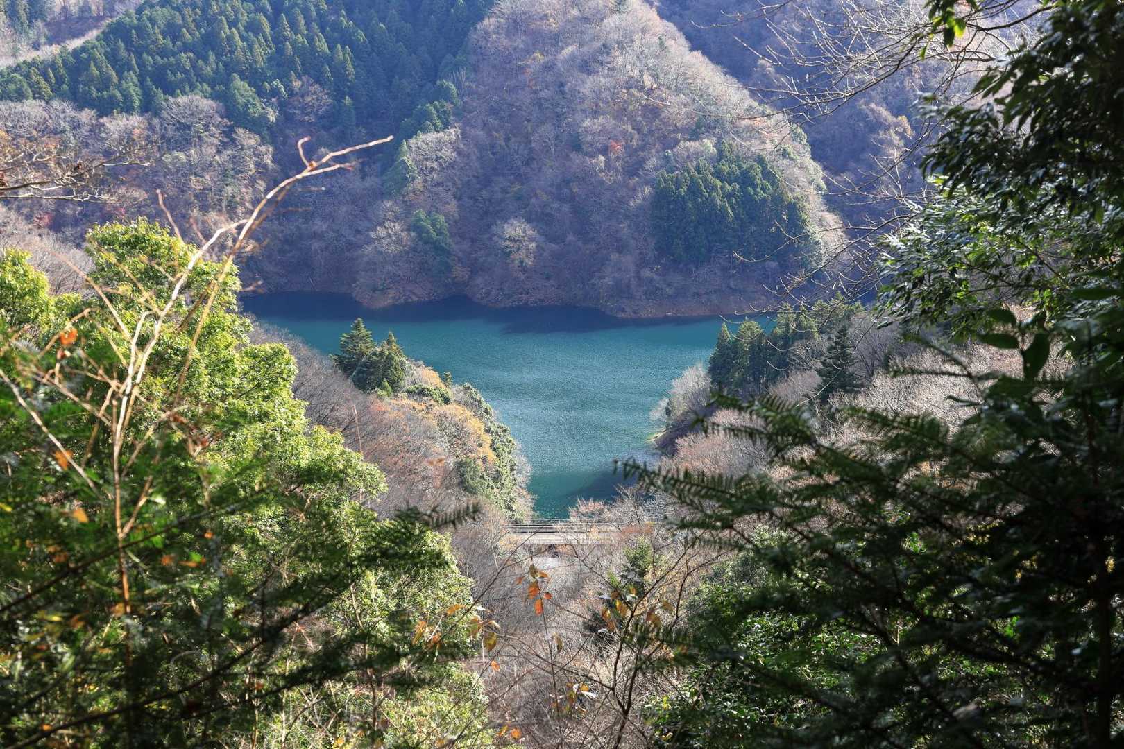 宮ヶ瀬湖がだいぶ近づいてきました。