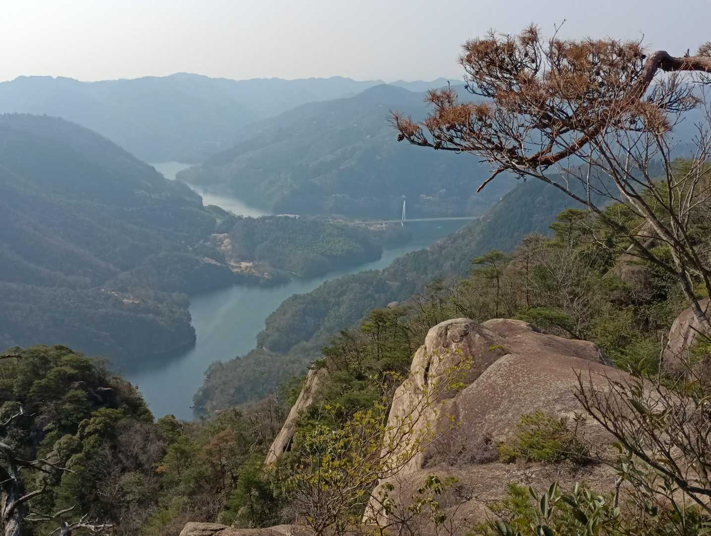 弥栄湖2。