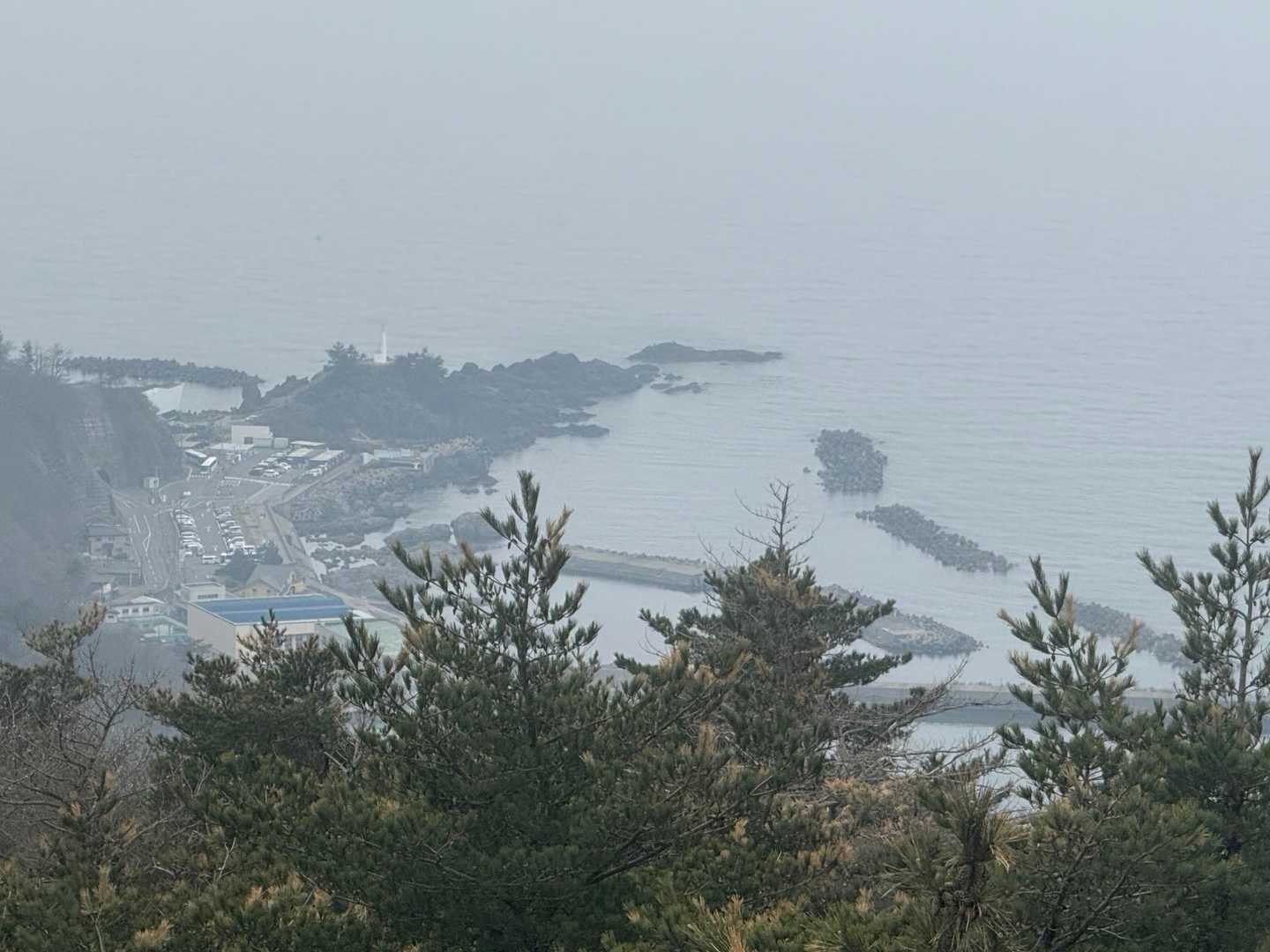 展望台写真撮る🤳の忘れましたが
展望台の1番上からです😱👻？あまり深く考えないようにと！加茂水族館方面🪼