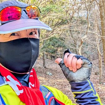 （笑）ジャン…なんで復路も
リッジラインは写真無し💧さーせん…
とりま深坂戻りました〜🎊

それでは！復路最大のヤバい😰…
竜王山東登山口…ココまで予定通り
でしたので！
竜王山は慌てず登りますね〜❤️