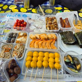 今日も月見団子を作ってきた！
-🌕🌕🌕―
白玉粉、豆腐、カボチャ、砂糖
(豆腐でこねるから固くならない)
炭水化物、蛋白質、緑黄色野菜、糖分
山のおやつにピッタリ！✌️
