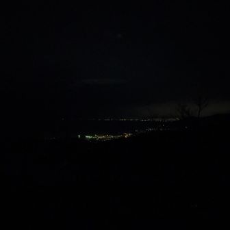 遠くの夜景見えるのは久しぶり🏙