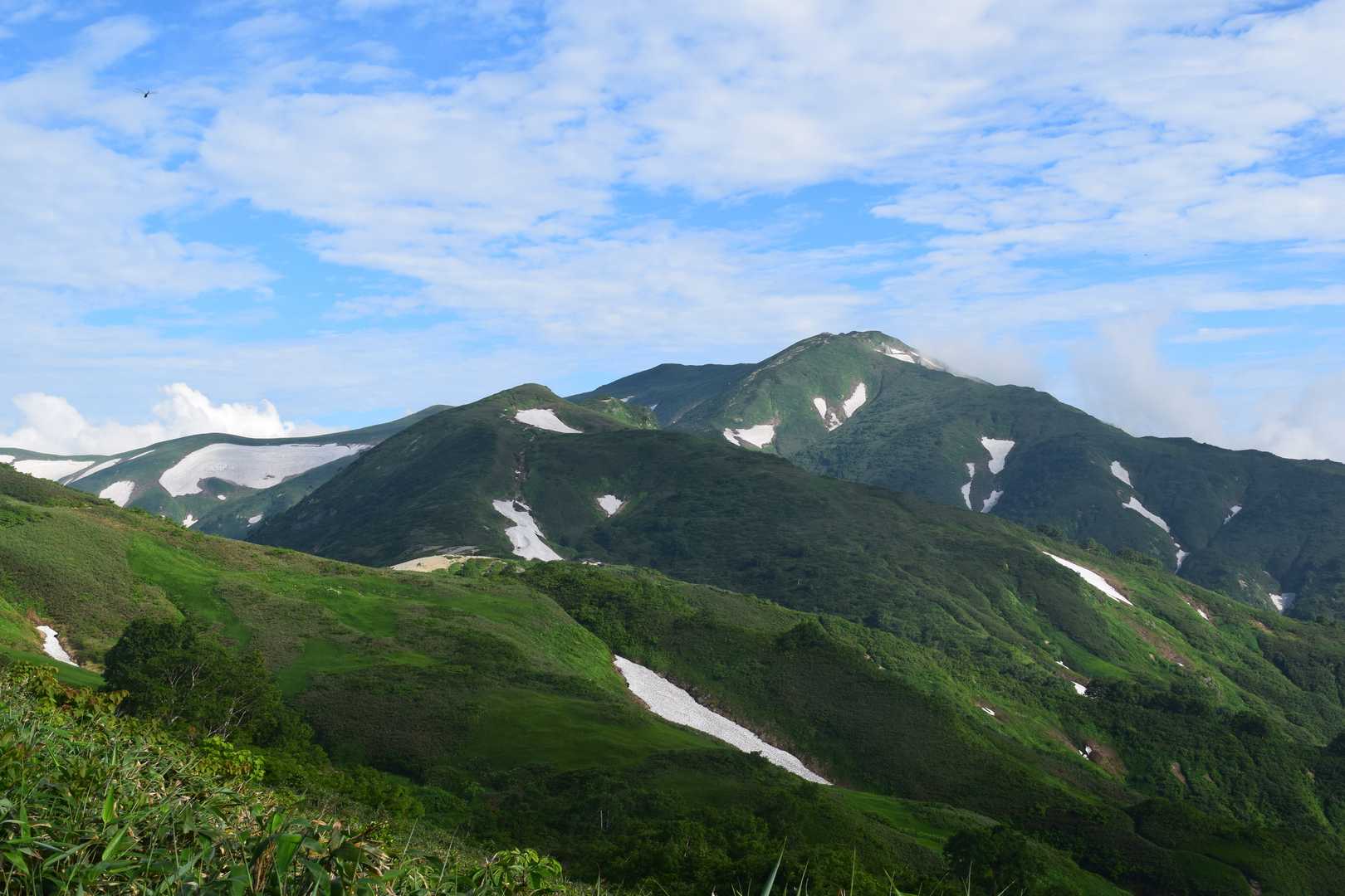 きれいな飯豊山