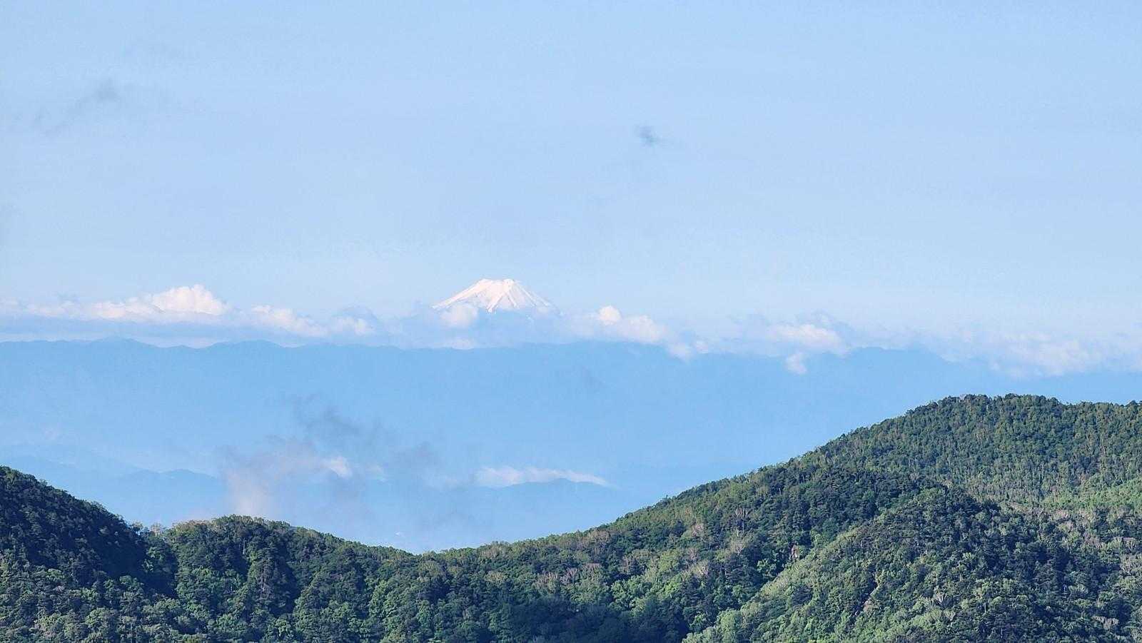 富士山🗻遠くても意外と見えました😊