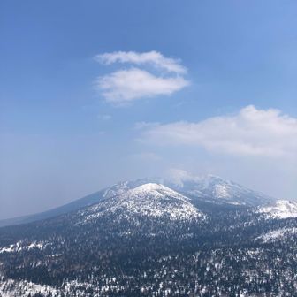 岩手山を望みつつ