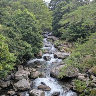 駐車場手前の橋から👀
無理のない静かで満足な山行

なんだかんだで、最高楽しかったです✨✨✨