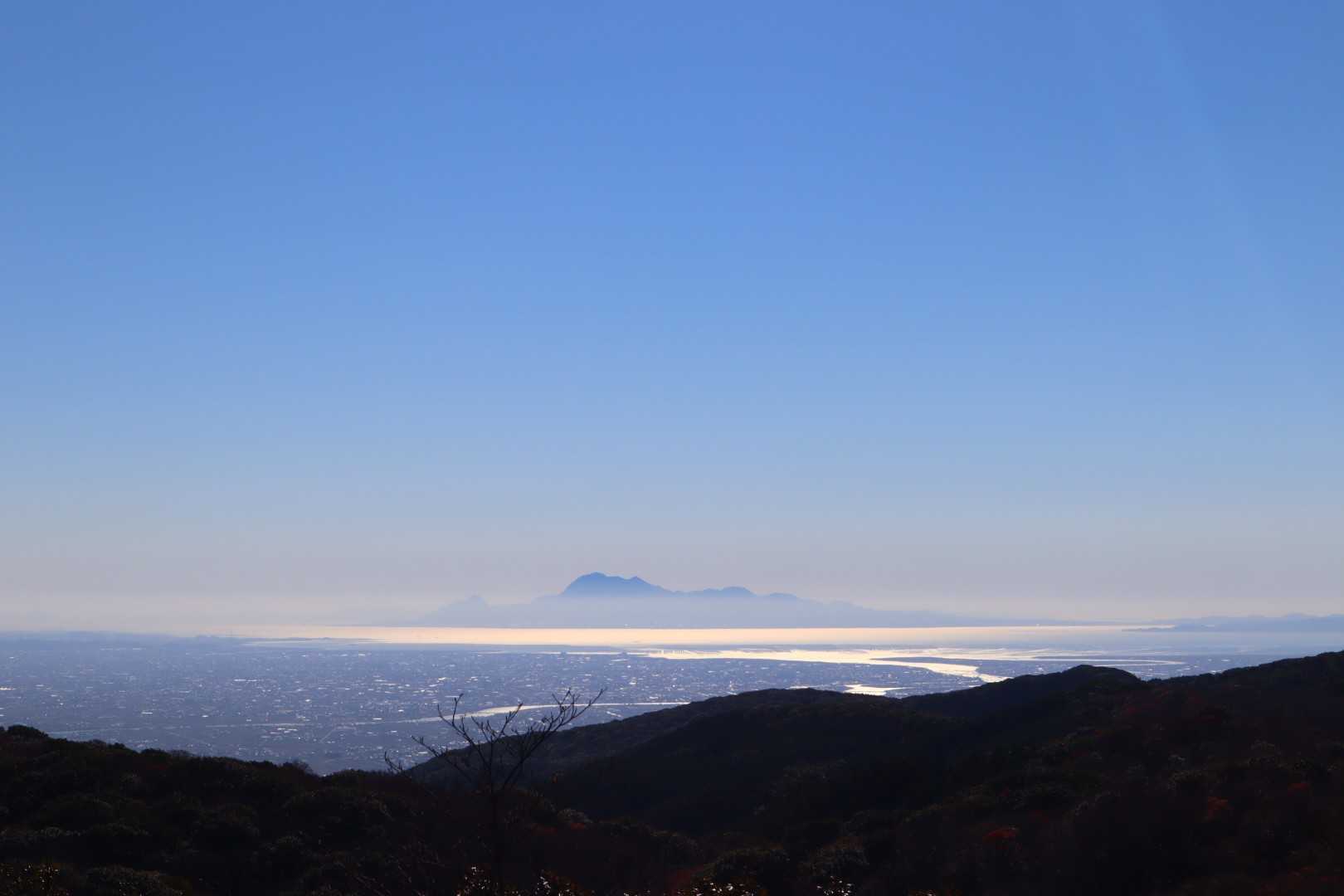 雲仙普賢岳かな。