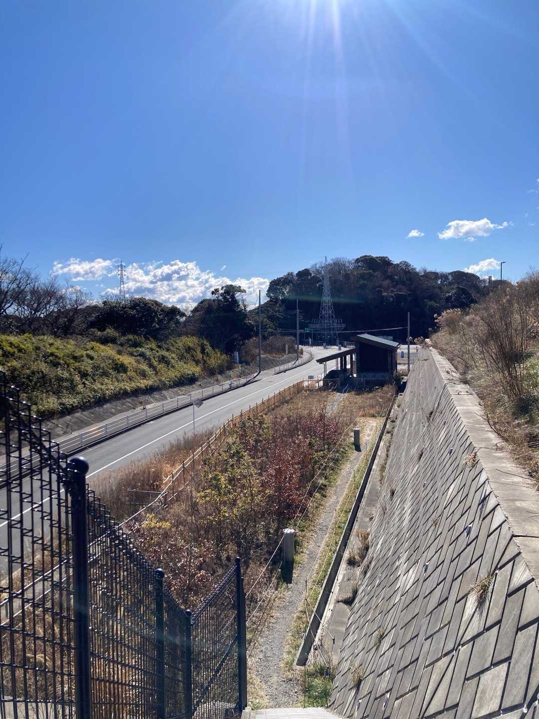 前田橋バス停-大楠山ハイキングコース入口-大楠山-衣笠山- 縦走コースの写真