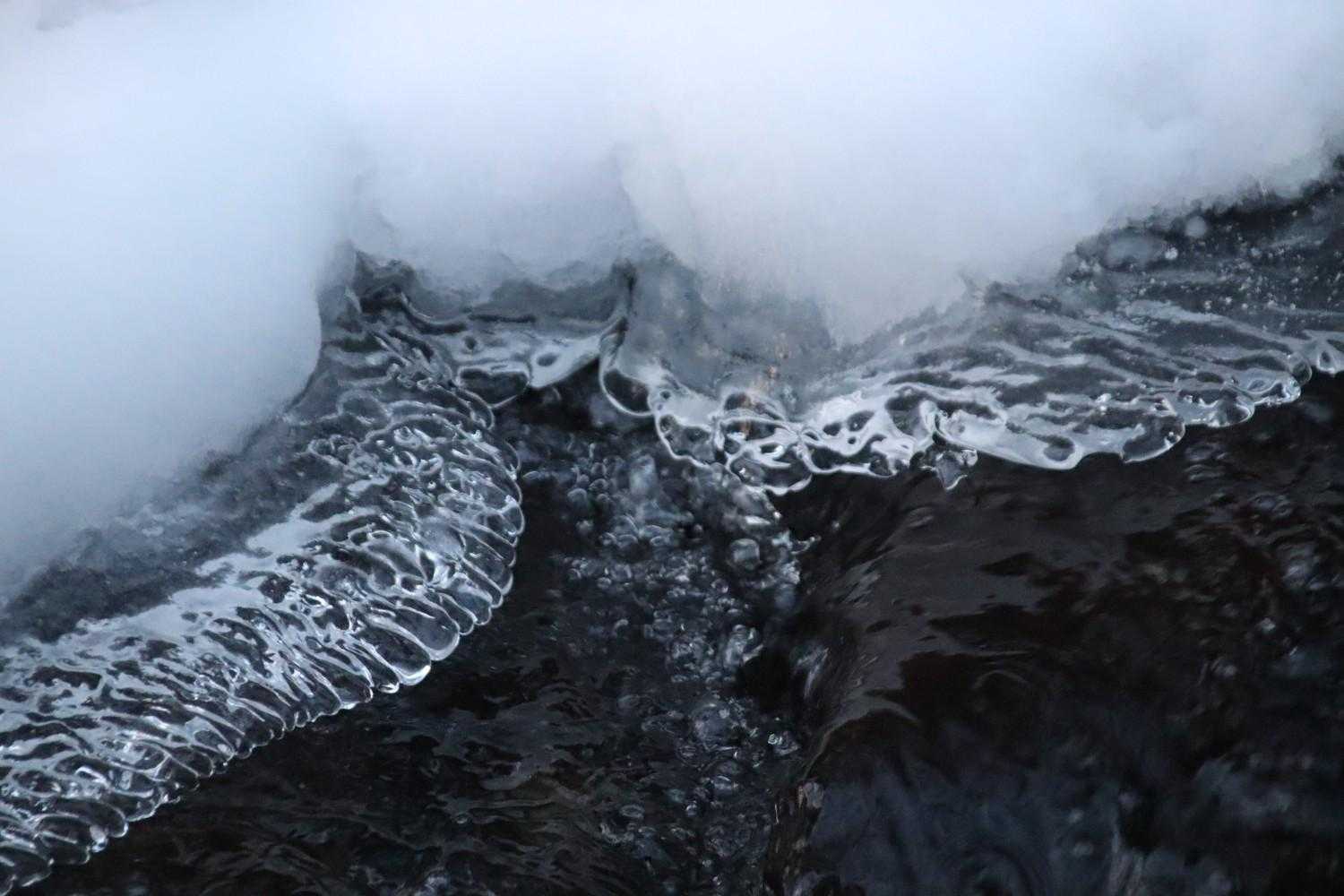 扉温泉♨️からわさび谷。
雰囲気が大峰大普賢岳のわさび谷とにてた😌
