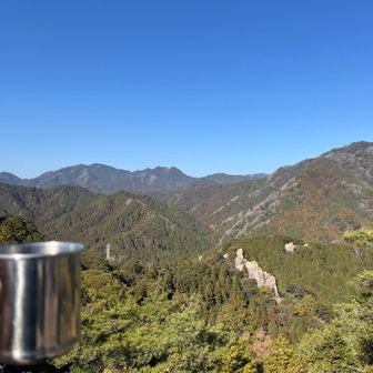 何しにきたんよ〜🤣

せめてコーヒー飲んで帰ります
コーヒーうまいわ😅