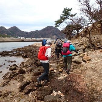 この先に登山口