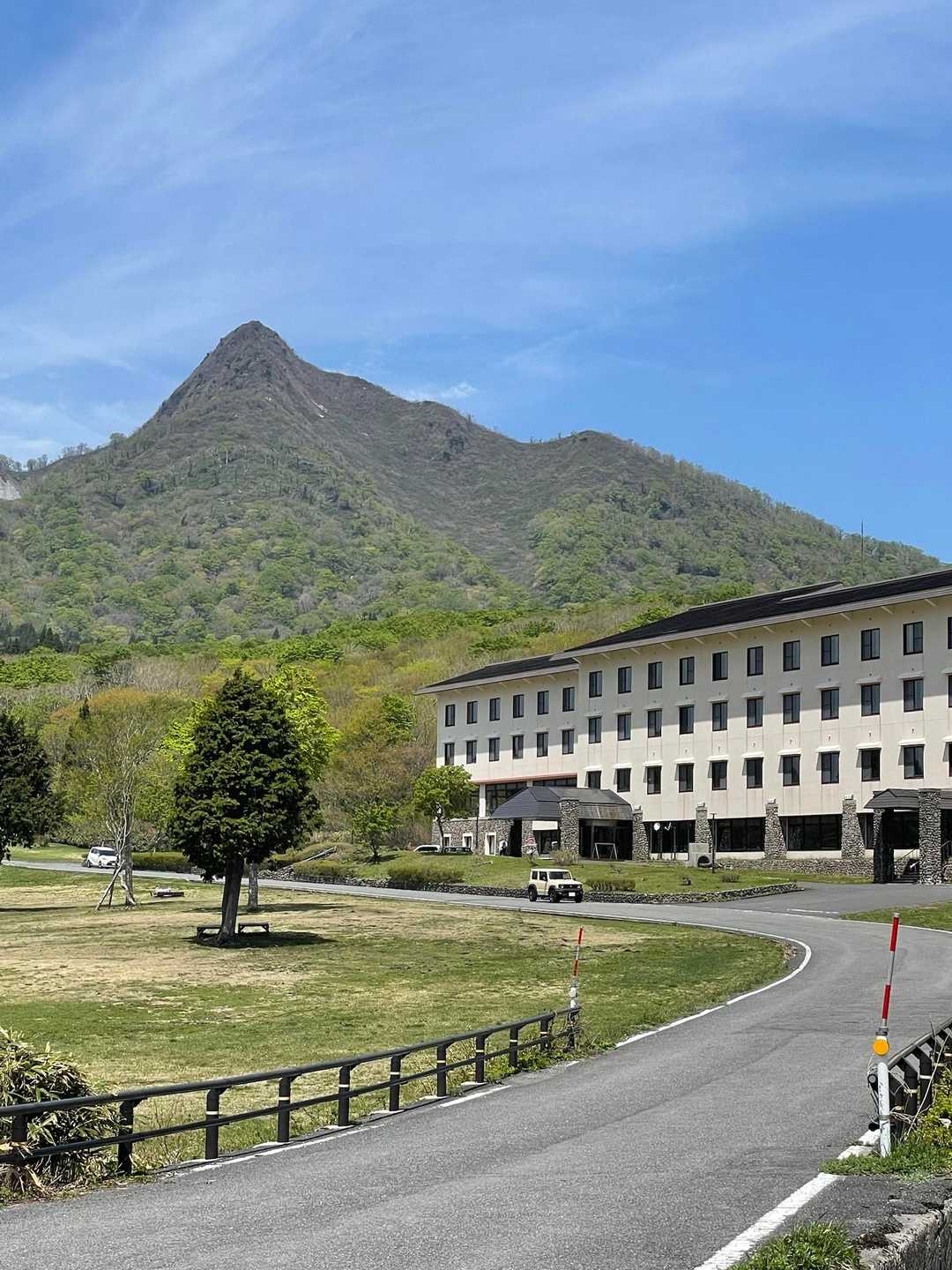 山陰のマッターホルン(^^)
烏ヶ山
いまだ登れず