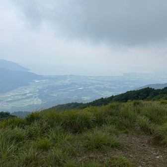 遠くまで見えたらまた違う景色なんだろうなー