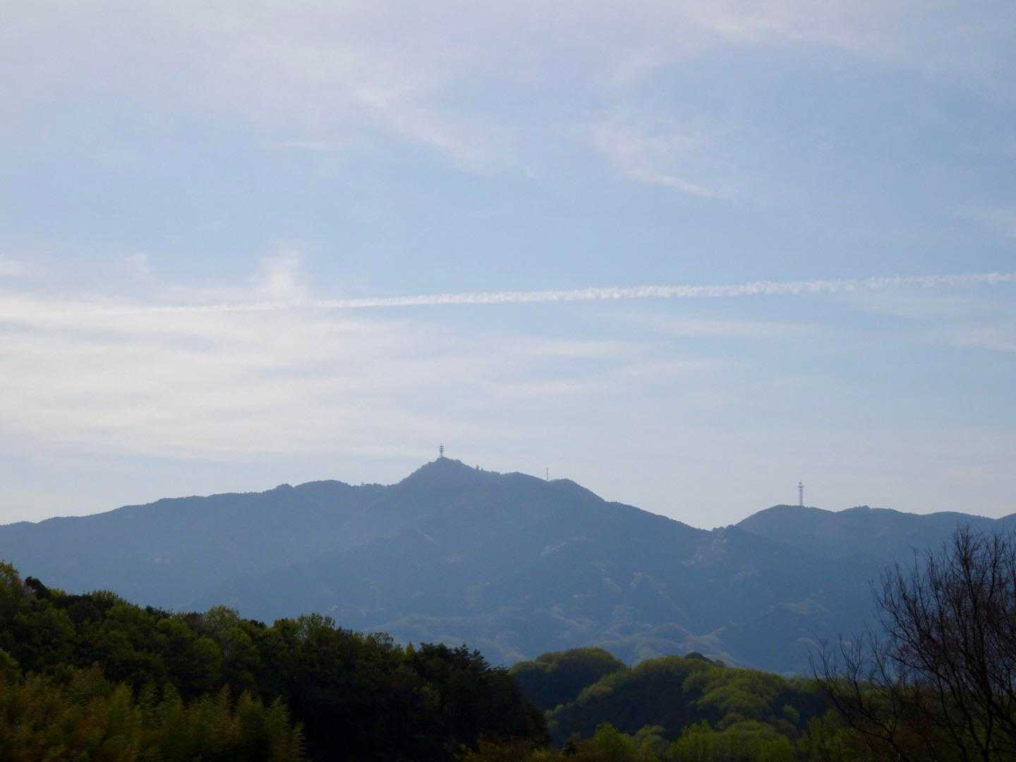 高縄山がよく見えます