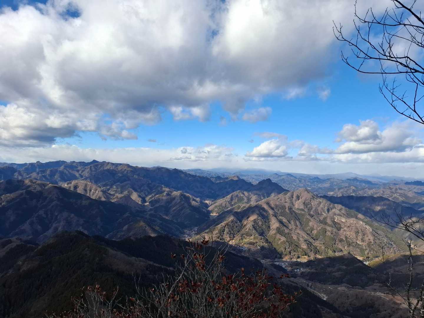 あの雲の中に浅間山