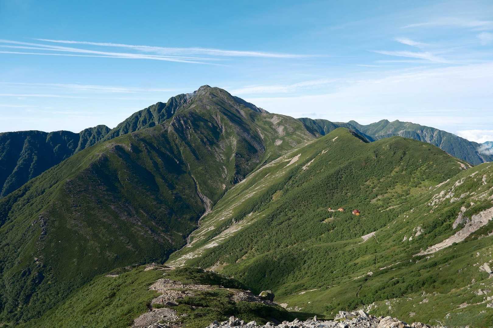 赤石岳・聖岳登山口-笊ヶ岳登山口-駒鳥池-千枚岳-丸山-悪 周回コースの写真
