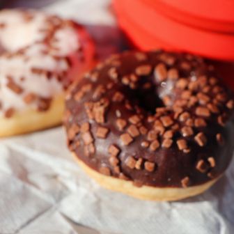 青空の下で
美味しいよ😋