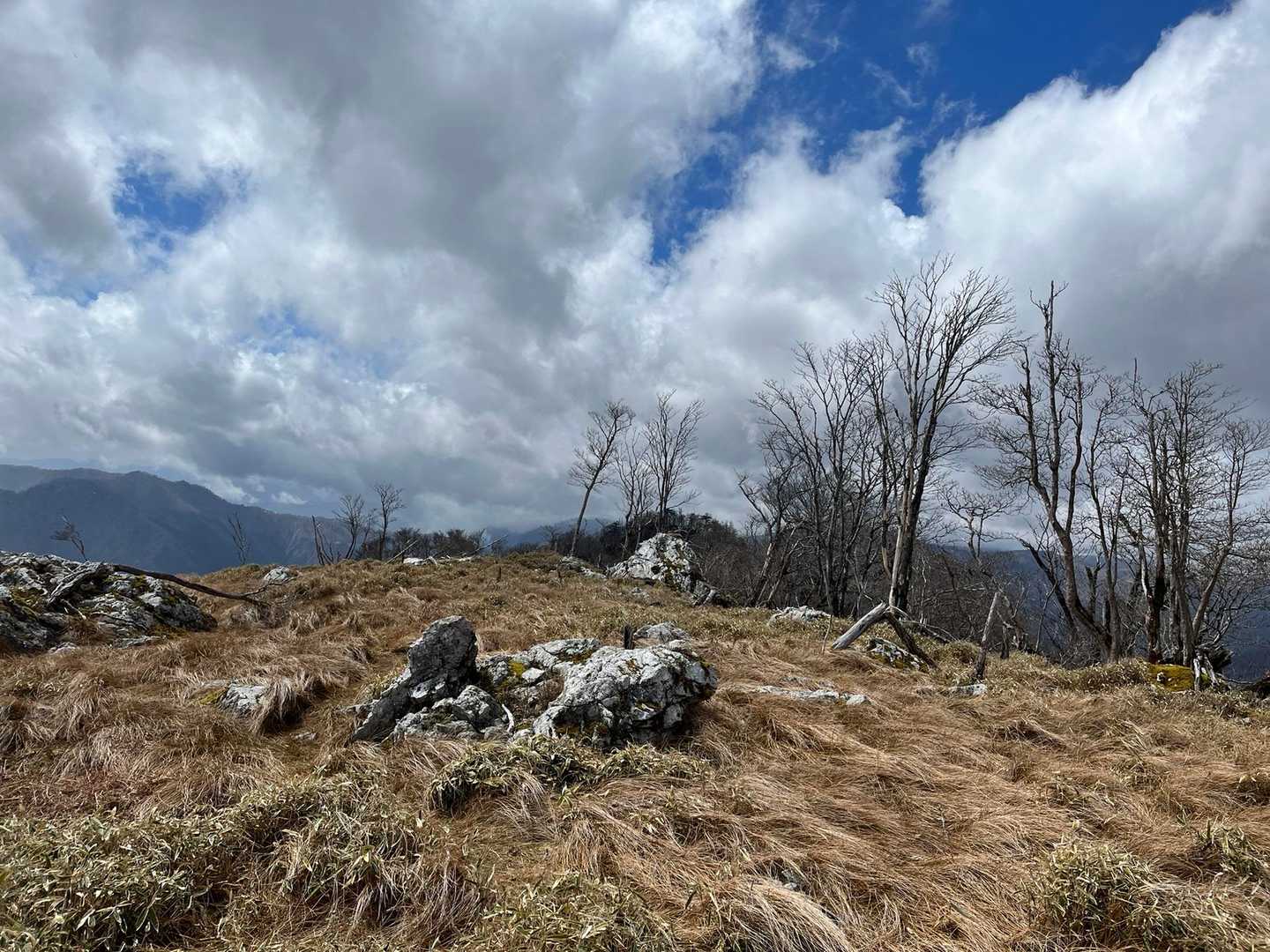 別府峡登山口-石立山-日和田登山口 縦走コースの写真