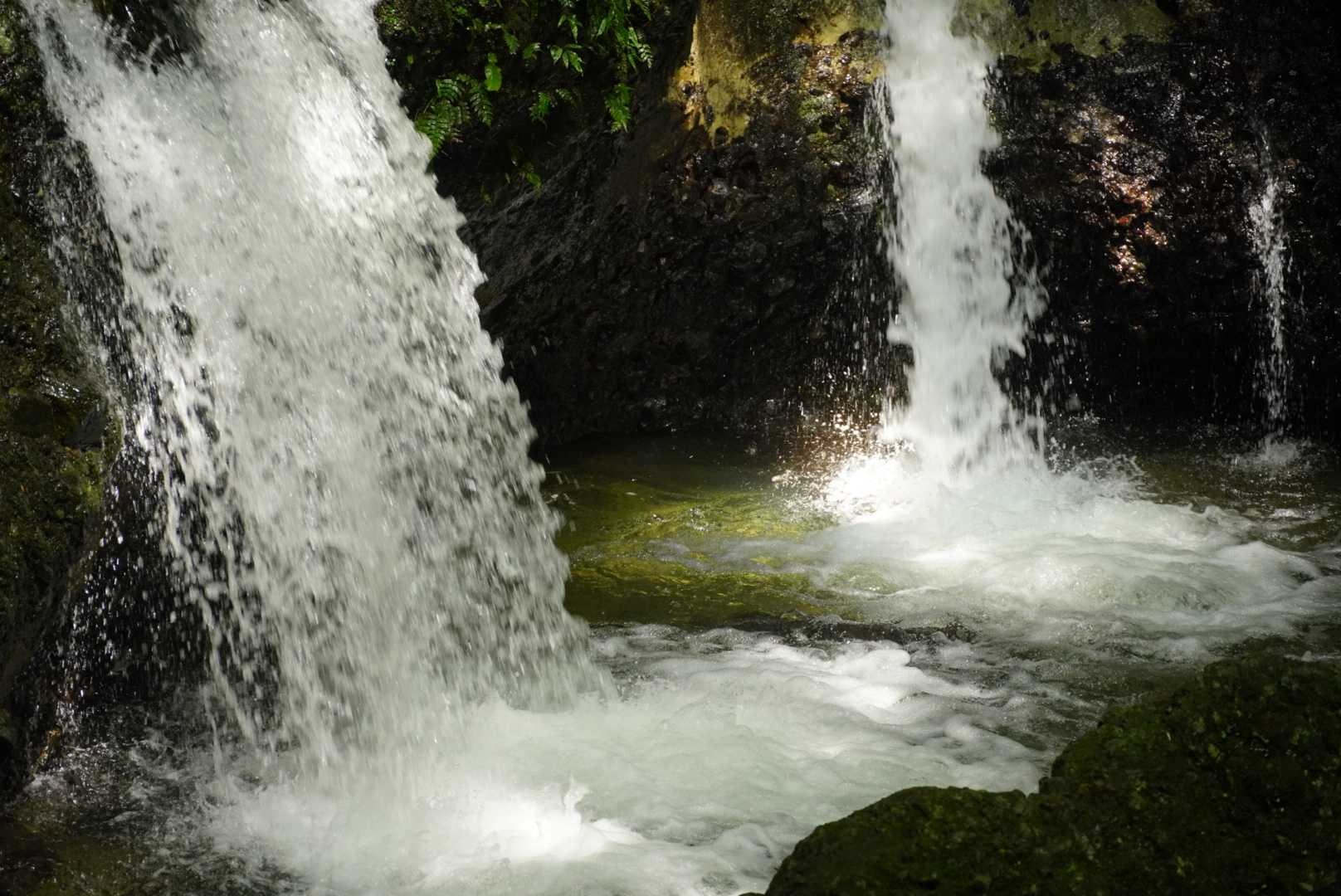 カジカ橋の滝
凄っごい音でした