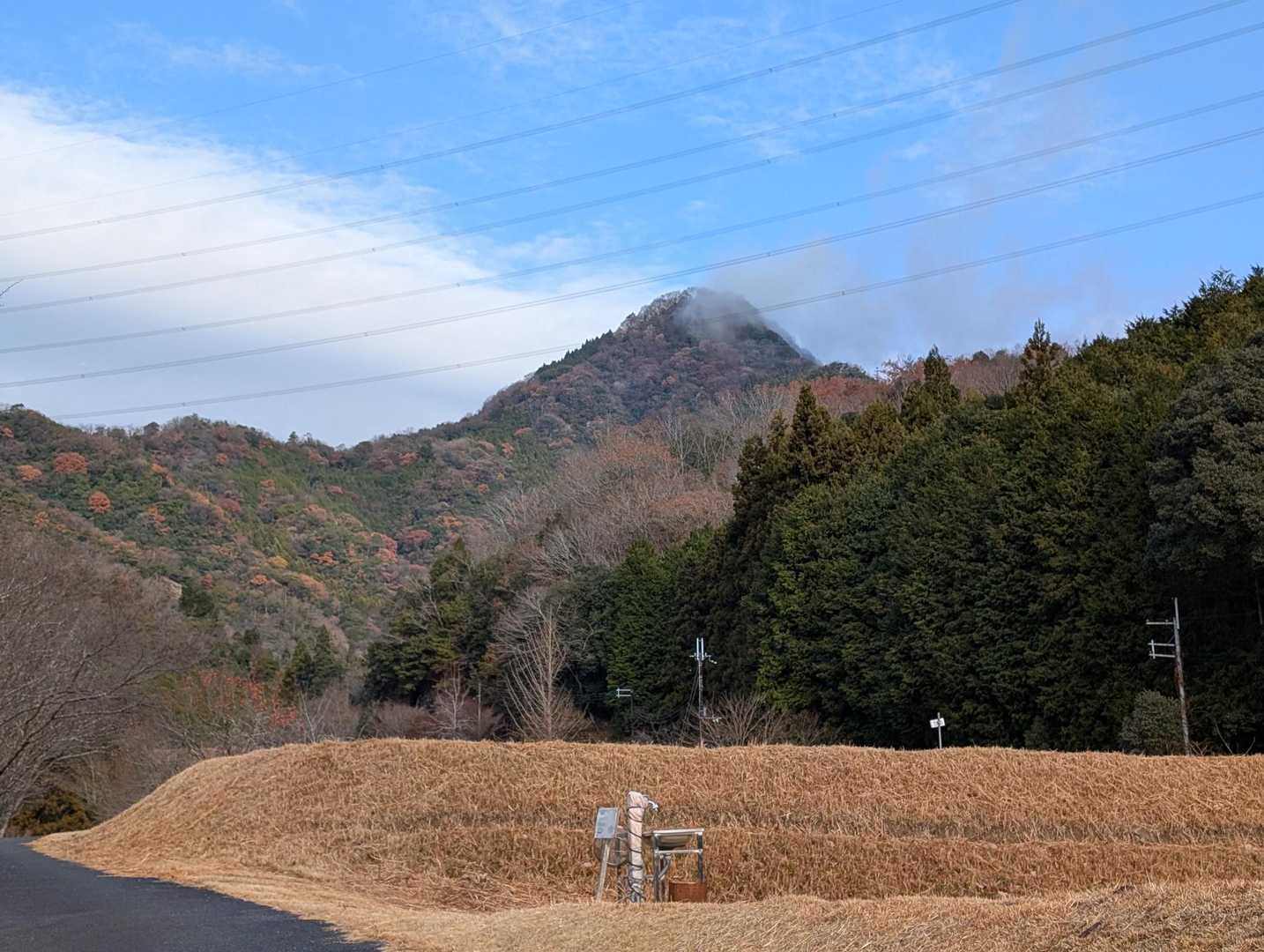 今から登る明神山🙋