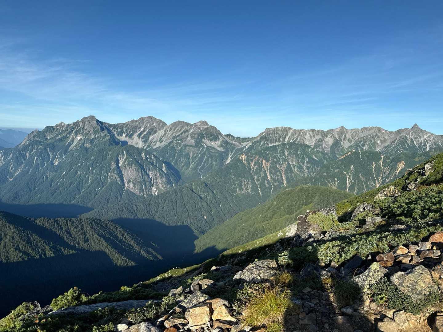 三股登山口-蝶ヶ岳-蝶槍-常念岳-前常念岳 周回コースの写真